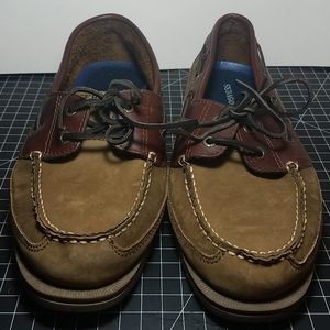 Sebago Grinder boat shoes in chocolate and nubuck